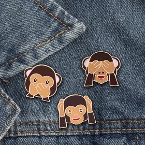 Set of 3 monkey pins ( see no evil hear no evil)
